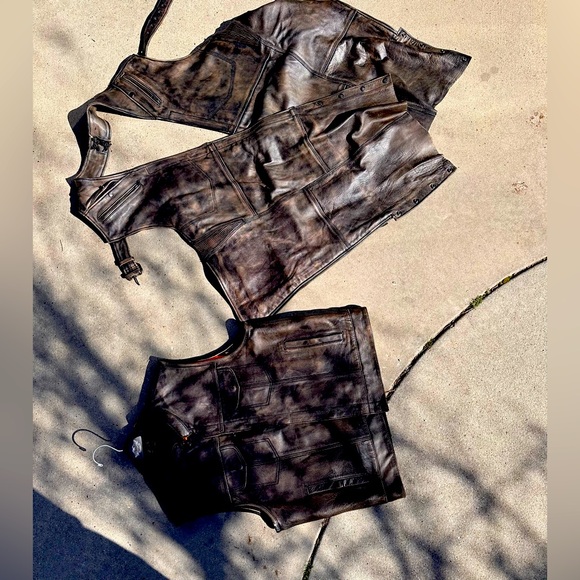 Xl men’s leather chaps and leather vest - Picture 1 of 1